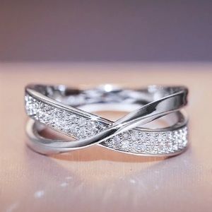 NEW*925 Silver Women’s Diamond Ring
